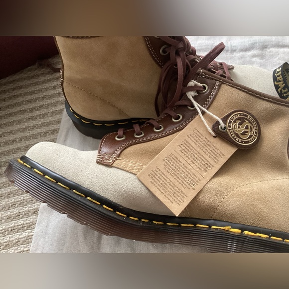 Dr Martens Suede boots (Made in England) - Picture 9 of 13
